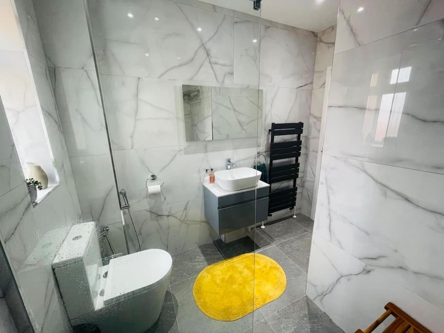 Rooms In A Beautiful House With Free On St Parking Brighton Екстер'єр фото