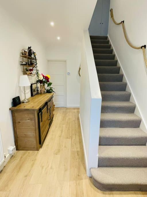 Rooms In A Beautiful House With Free On St Parking Brighton Екстер'єр фото